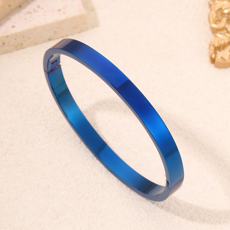 Женский высококачественный браслет из титановой стали, не тускнеющий, с полированной пряжкой-манжетой