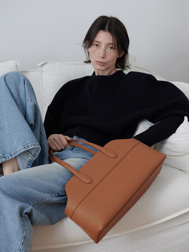 Reframe Ople Leather Shoulder Bag Series Large Camel