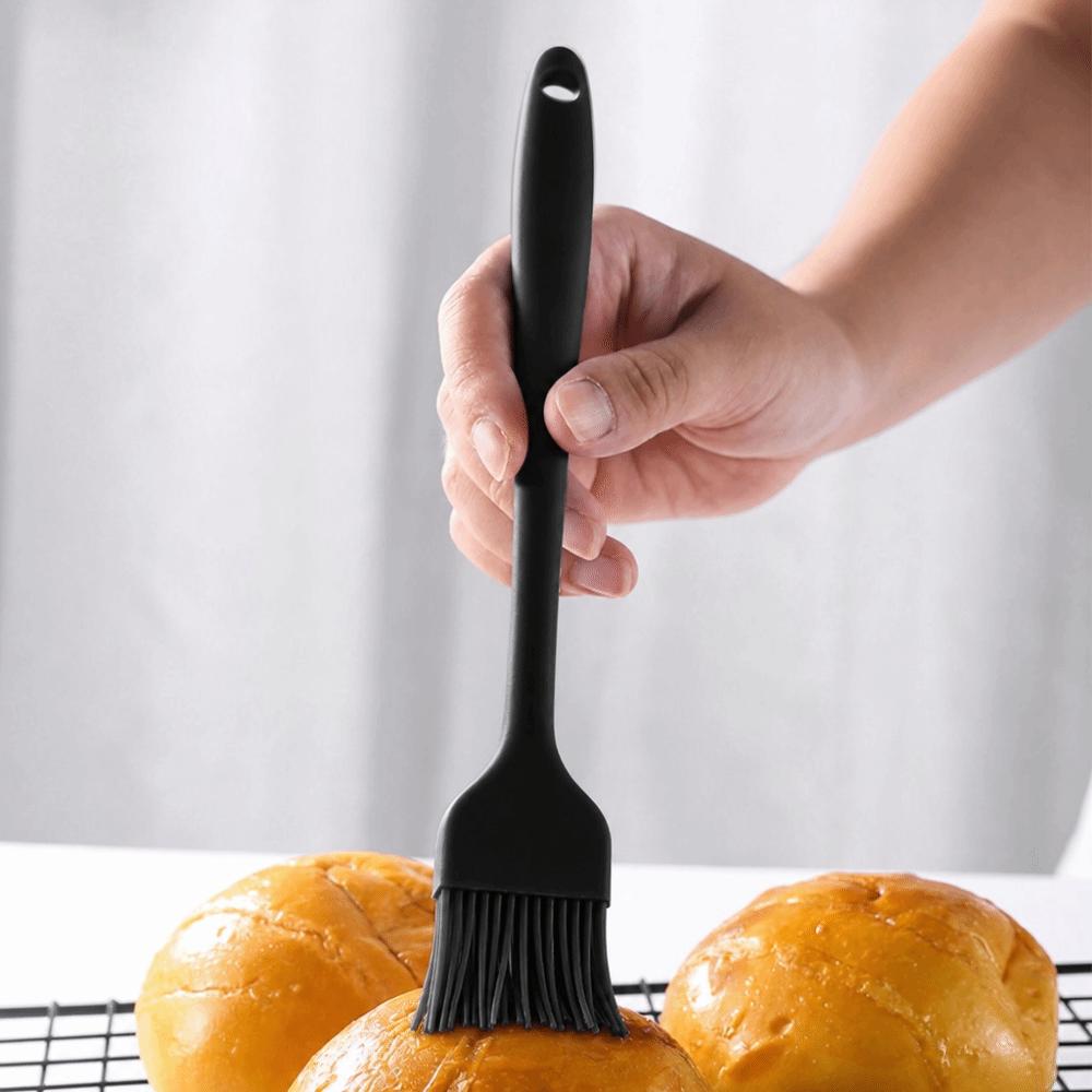 3pcs Food Grade Silicone Kitchen Food Brush Hanging Hole Baking Brush Cooking