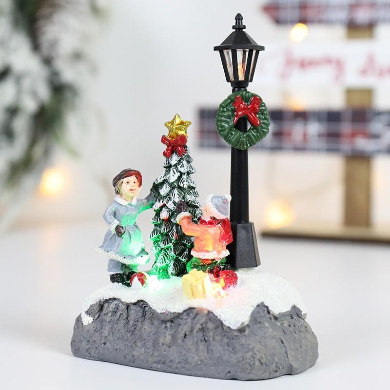 Christmas LED Lighted House Tabletop Centerpieces Village Scene Decoration Gift Resin House Small Ornaments Christmas Gifts