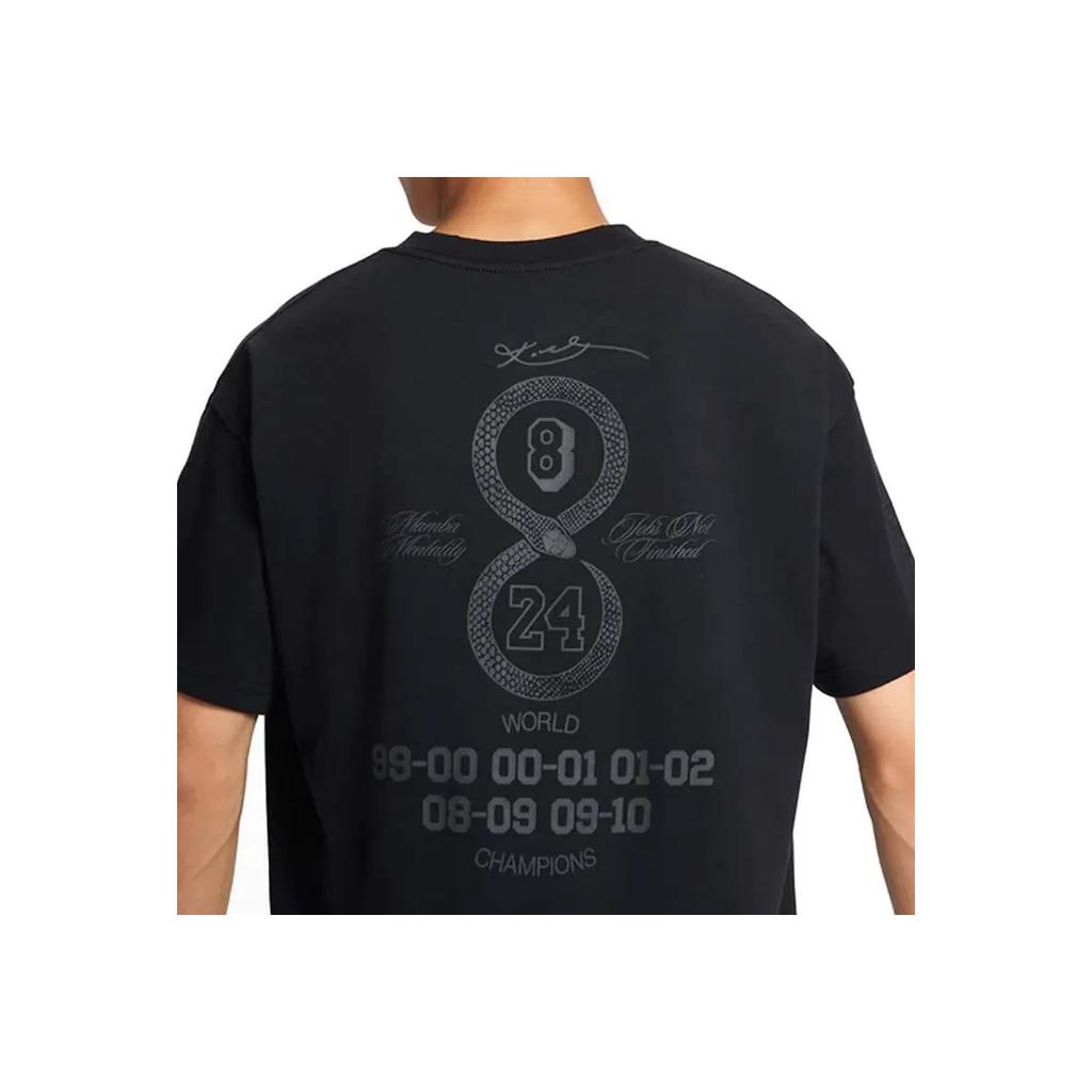 Nike Футболка с надписью «Менталитет Коби Мамбы» (Азия) Черные топы унисекс FV6067-010