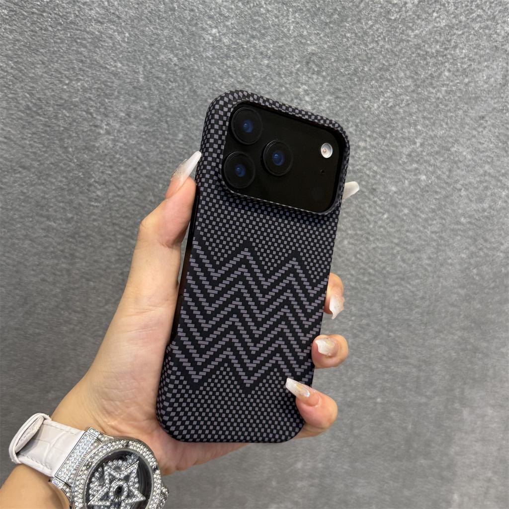 Безрамочный чехол из поликарбоната с текстурой под карбон для iPhone 17 Air 16 Plus 15 14 13 12 17 Pro Max, с поддержкой MagSafe и беспроводной зарядки
