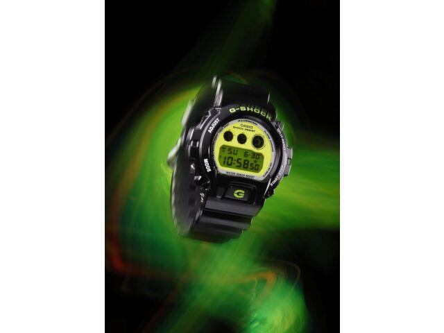 Casio G-SHOCK DW-6900RCS-1JF CRAZY COLORS 2024 цифровые часы черный x зеленый 50 мм