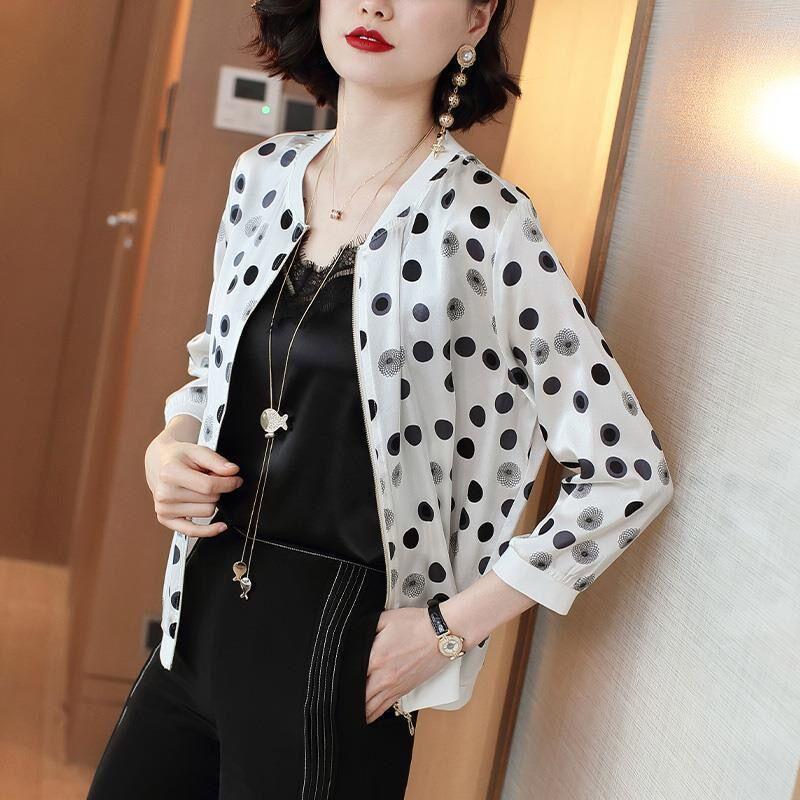 Женский кардиган большого размера из шифона с принтом: Куртка в бейсбольном стиле с солнцезащитными рукавами, модель лета 2025 года.