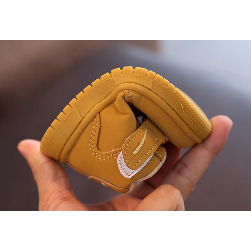 Новые осенние туфли для девочек и мальчиков, мягкие белые туфли с мягкой подошвой, дышащие, повседневные спортивные туфли на липучках Tide