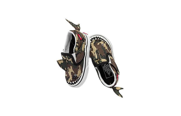 Vans Слипоны V Малыш 'Камуфляжный Акула' VN0A7Q4ZASB