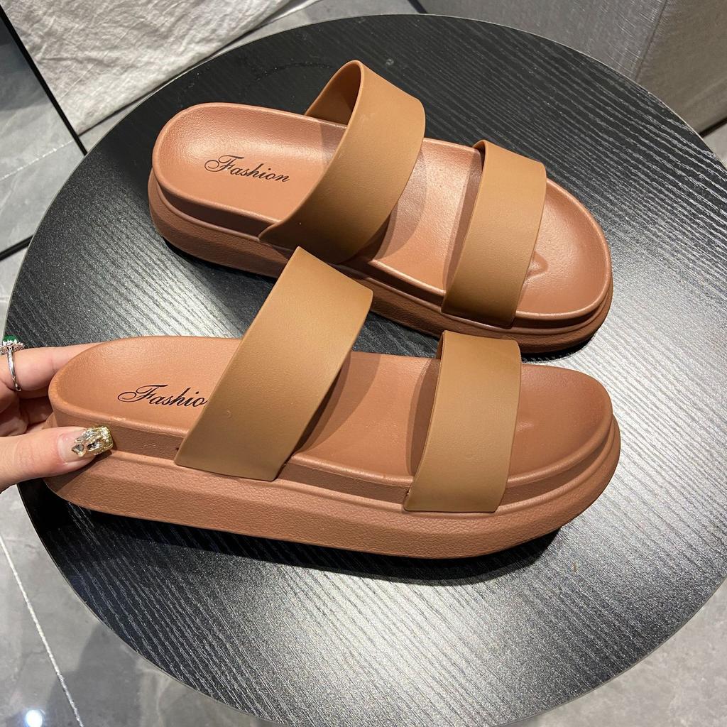 Модный темперамент с открытым носком плоские тапочки женские слова с летней прохладной тапочки женская одежда тапочки на платформе пляжная обувь