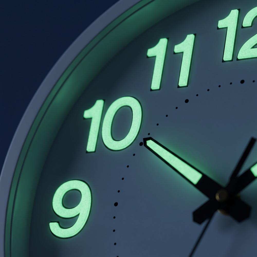 Plastic Frame Silent Quartz Clock 12 Inch Luminous Wall Clock Non-Ticking Clock For Living Room