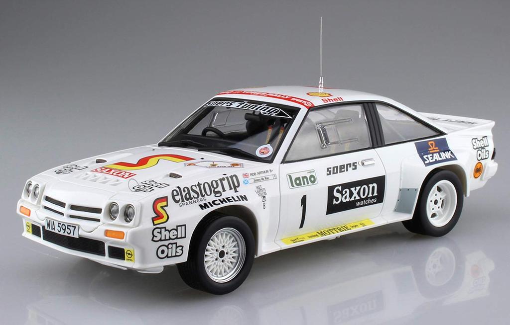 Aoshima Bunka Kyozaisha Skynet Bell Kit Series Opel Manta 400 Jimmy McRae 24 Uren van Ieper Пластиковая модель 1/24 № 9 GR.B