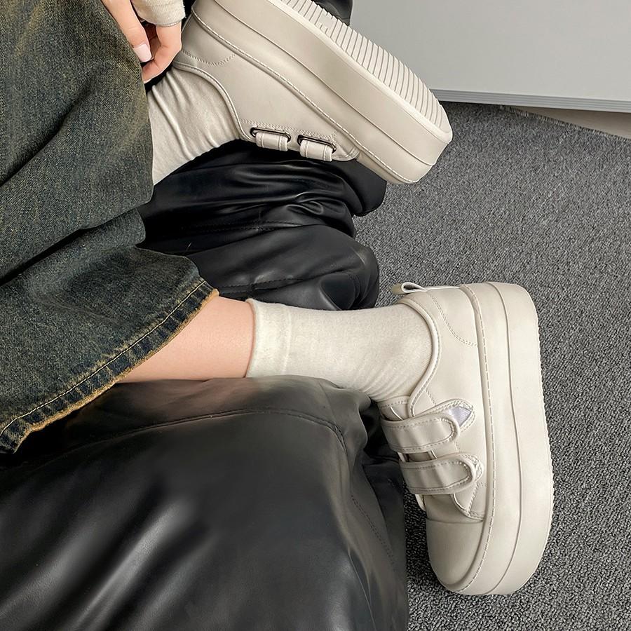 Классические белые круглоголовые платформы на липучке белые туфли женские весенние легкие кеды