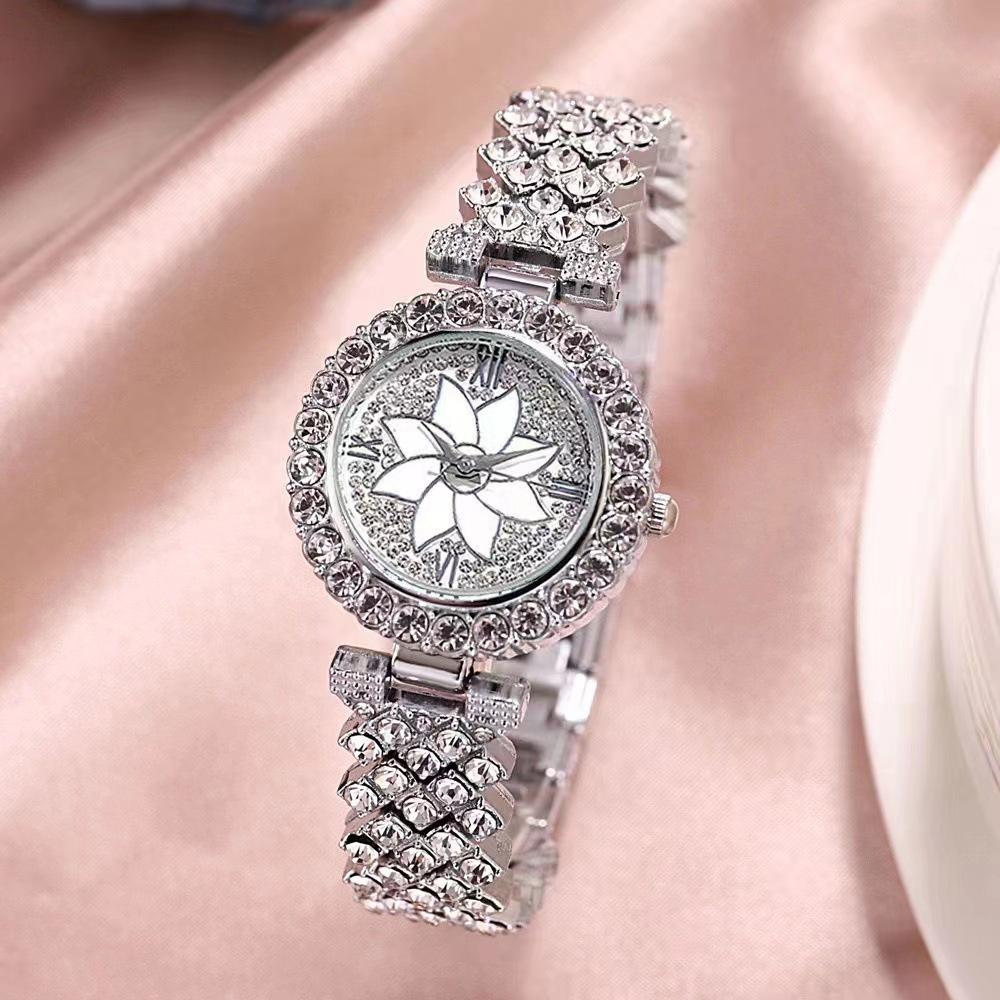 Gypsy Star Bracelet Watch Flower Diamond Women's Watch Quartz Watch