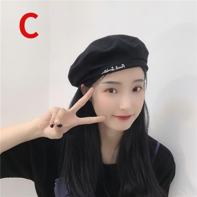 Hat Female 2022 Fashion Thin Metal Star Black Beret Breathable Painter Hat Temperament Fashion Octagonal Hat