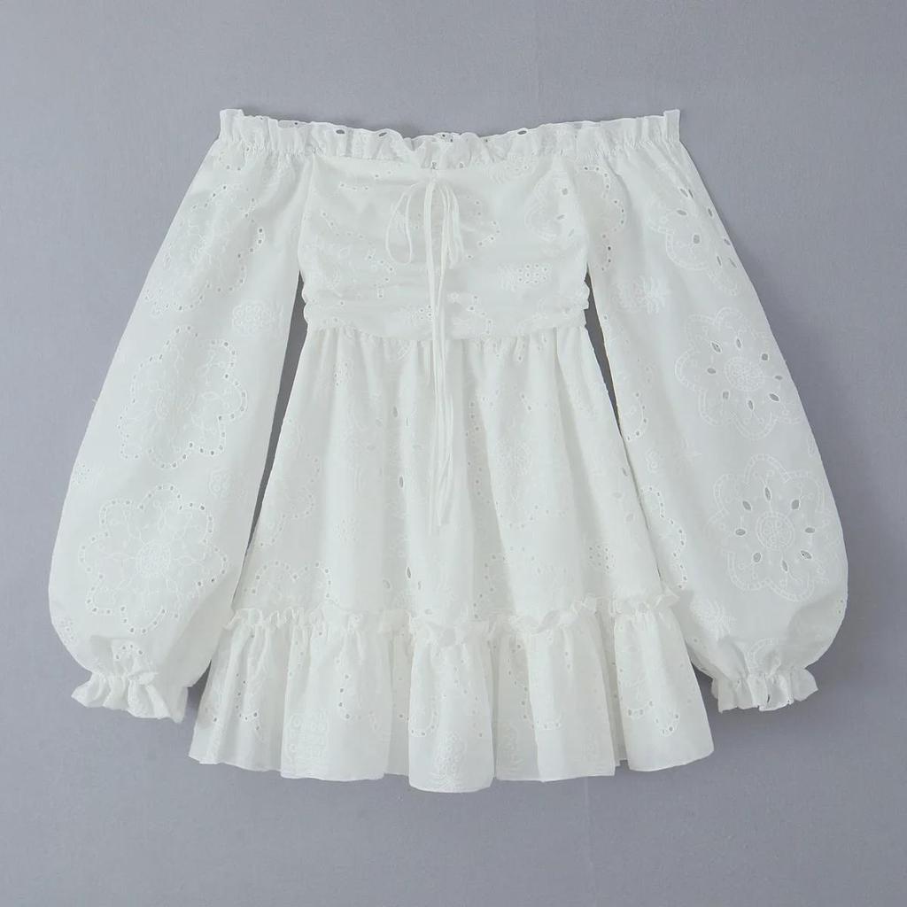 Женское платье-трапеция с рукавами-фонариками на одно плечо, осень 2024 г.