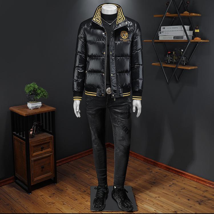 Мужская модная белая пуховая куртка с яркой поверхностью 2025 года - Утепленное и легкое зимнее пальто