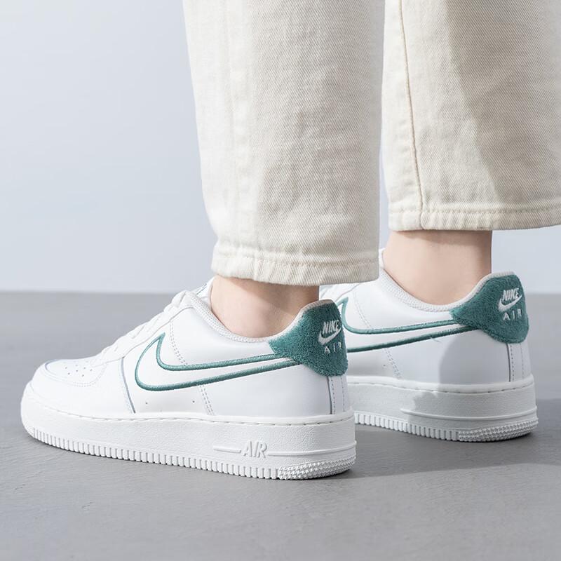 Nike Air Force 1 LV8 3 'Resort & Sport' GS FZ2008-100