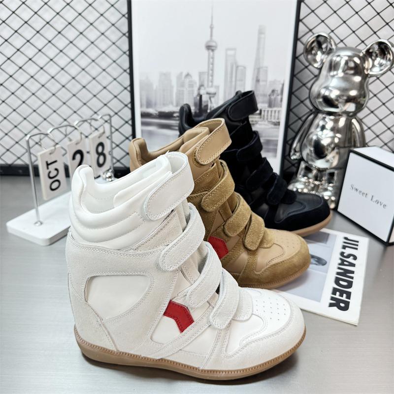 Классические Ретро Женские Спортивные Кроссовки Женские Походные Ботинки Универсальный Дизайн с Высоким Верхом Обувь для Ходьбы Студенческие Ботильоны на Толстой Подошве