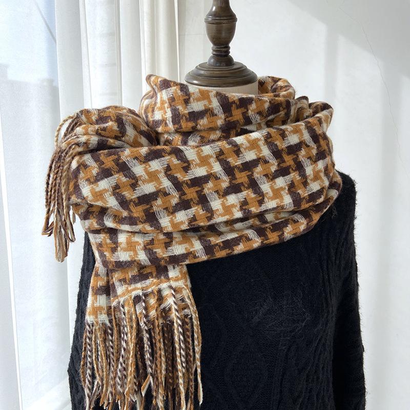 Scarf Women's Autumn and Winter New Imitation Cashmere Warm Scarf Big Windmill Plaid Shawl Windproof & Warm, Multi-Color Options for Casual Outings