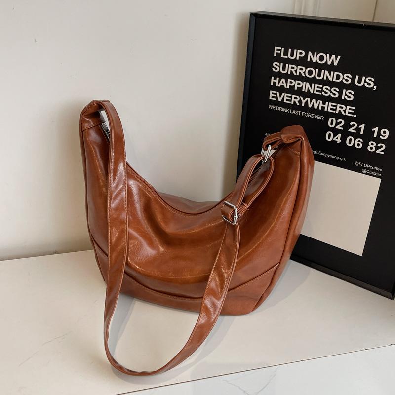 Простая сумка большой вместимости женская 2025 новая модная универсальная повседневная сумка через плечо студенческая сумка-мессенджер для поездок на работу сумка-тоут