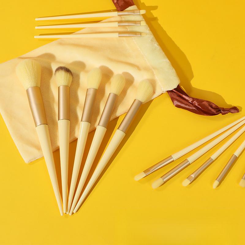13Pcs Makeup Brush Set, Blush Eyeshadow Concealer Foundation Powder Brushes for Beginners