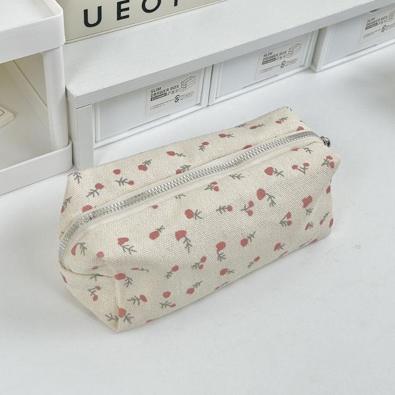 Vintage Floral Lace Spliced Large Capacity Student Pencil Case Storage Bag