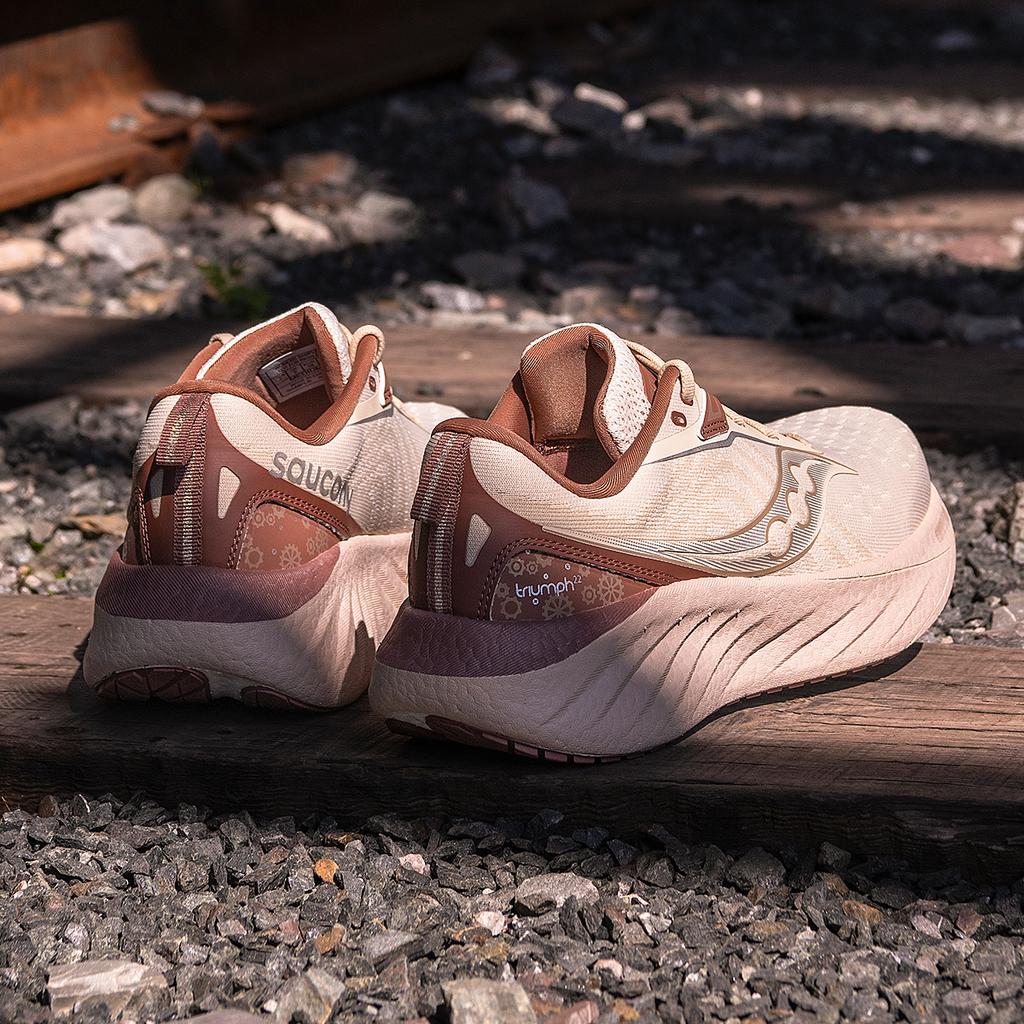 SAUCONY Triumph 22 Флагманская амортизация Беговые тренировочные кроссовки Унисекс Беговые кроссовки Хаки-коричневый S20964-500