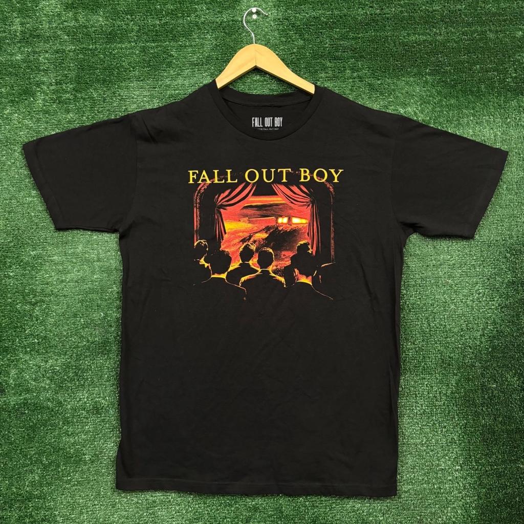 Fall Out Boy Футболка с принтом From Under the Cork Tree Размер L