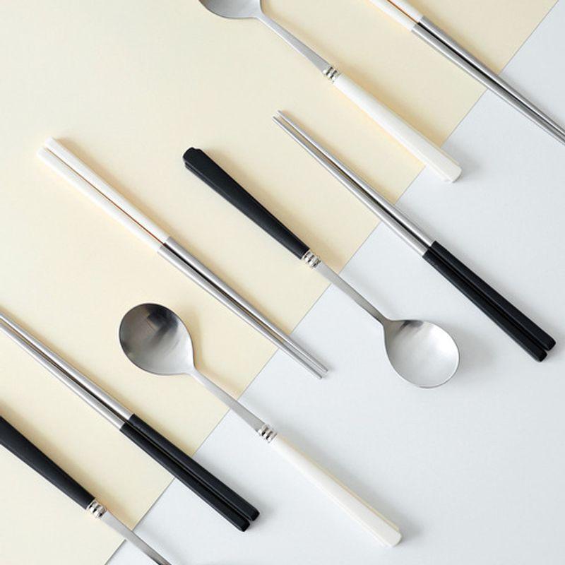 Kamomekitchen [Набор на 4 персоны 2+2] Набор столовых приборов Kamomekitchen Verbe, корейского производства (4 ложки, 4 палочки для еды, цвет лесного заката)