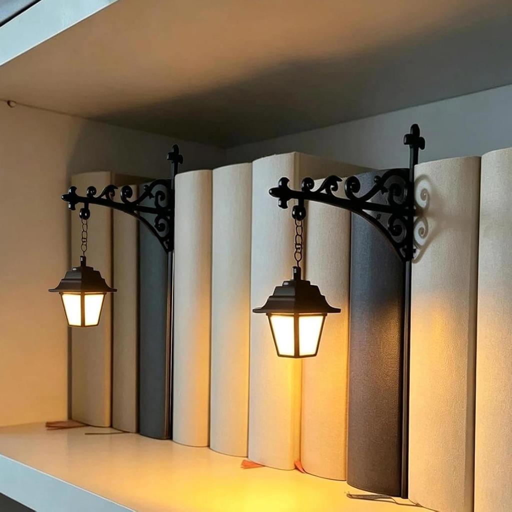 Small Library Lantern Vintage LED Warm Lantern Decorative Bookshelf Lighting Bookshelf Lamp Book Corner Light Ornament