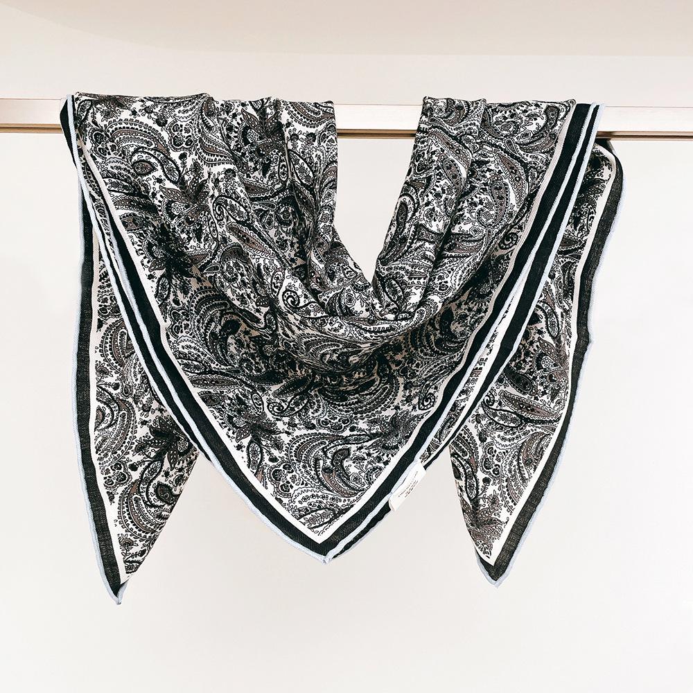 88cm Blue Paisley Silk Wool Square Scarf: Double-Sided Print, Warm Velvet Shawl, Versatile European & American Style.