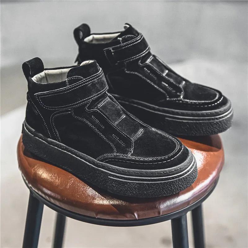 Замшевые ботильоны для мужчин Высокие повседневные кроссовки Кожаная мода Уличный спорт Ходьба Обувь слипоны Бренд Роскошь Мужские ботинки