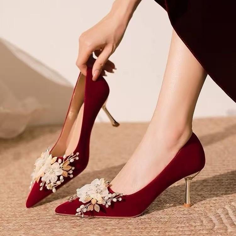 Fashion Classic Pumps Female Wedding Party Slip On Thin High Heels Pointed Toe Women Shoes Flower Crystal Bling Summer Shoes