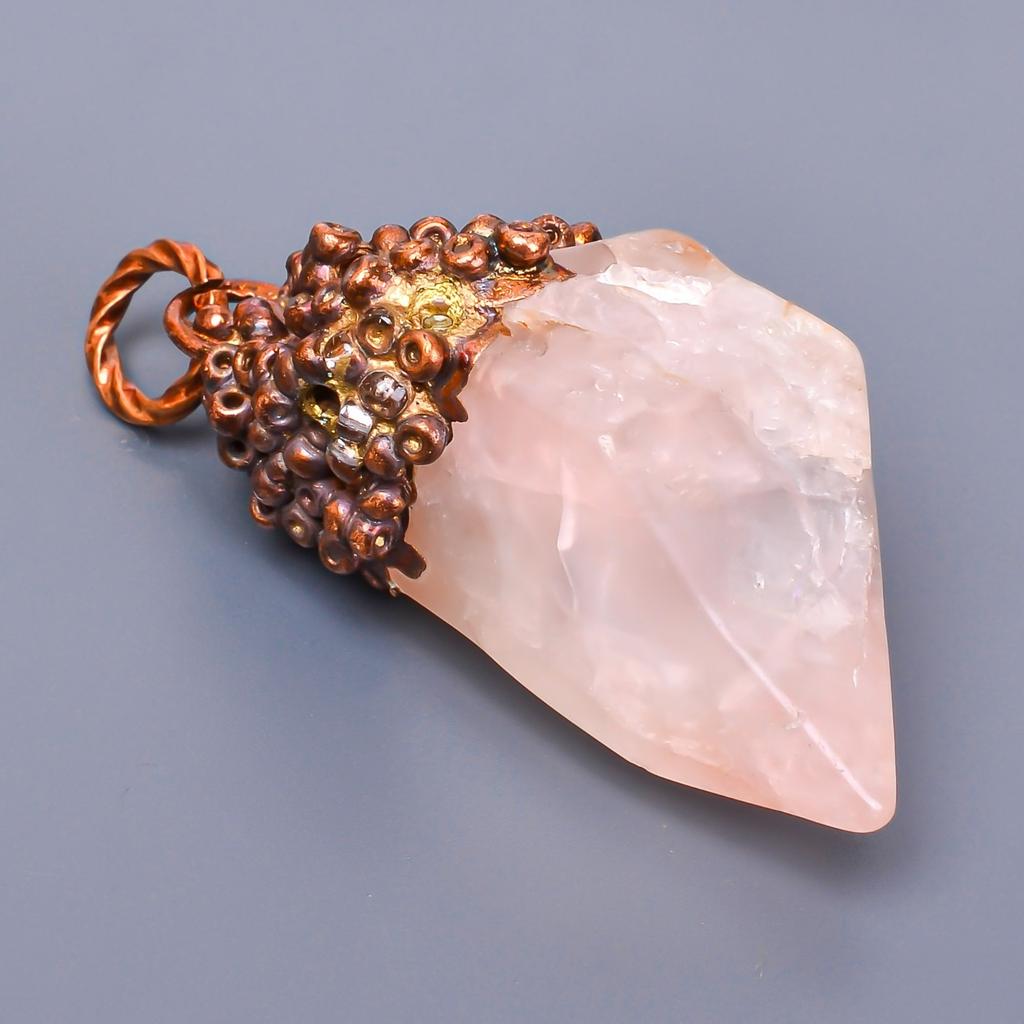 Fancy Natural Rose Quartz Rough Copper Best Sisters Gift Trendy Pendant Jewelry V-5
