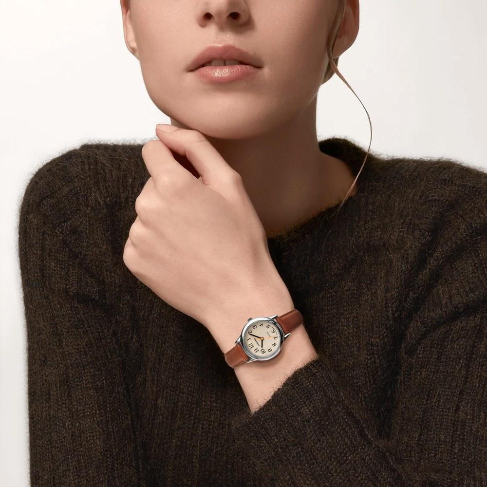 PINDOWS Women's Analog Wristwatch 32mm Leather Band