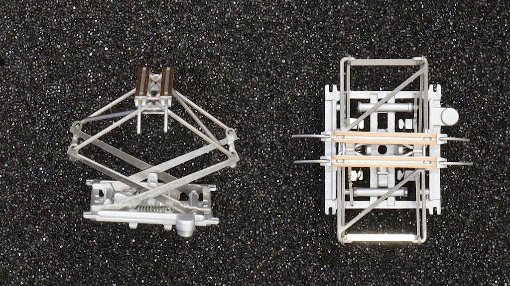 Tenshodo HO Gauge PT48 Type Under-Frame Crossing Pantograph Set of 2 (Compatible with T-Evolution Series) 69005 Model Train Supplies