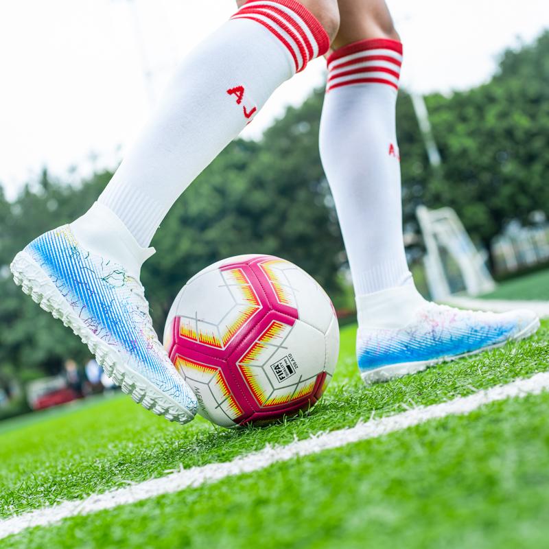 Football Boots Children's Men's Short Dipping Student Girls Broken Junior Training Club Competition Football Sneakers