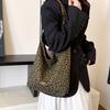 Осень новая литературная сумочка простая маленькая свежая леопардовый принт сумка через плечо повседневная модная большая вместимость сумка для покупок