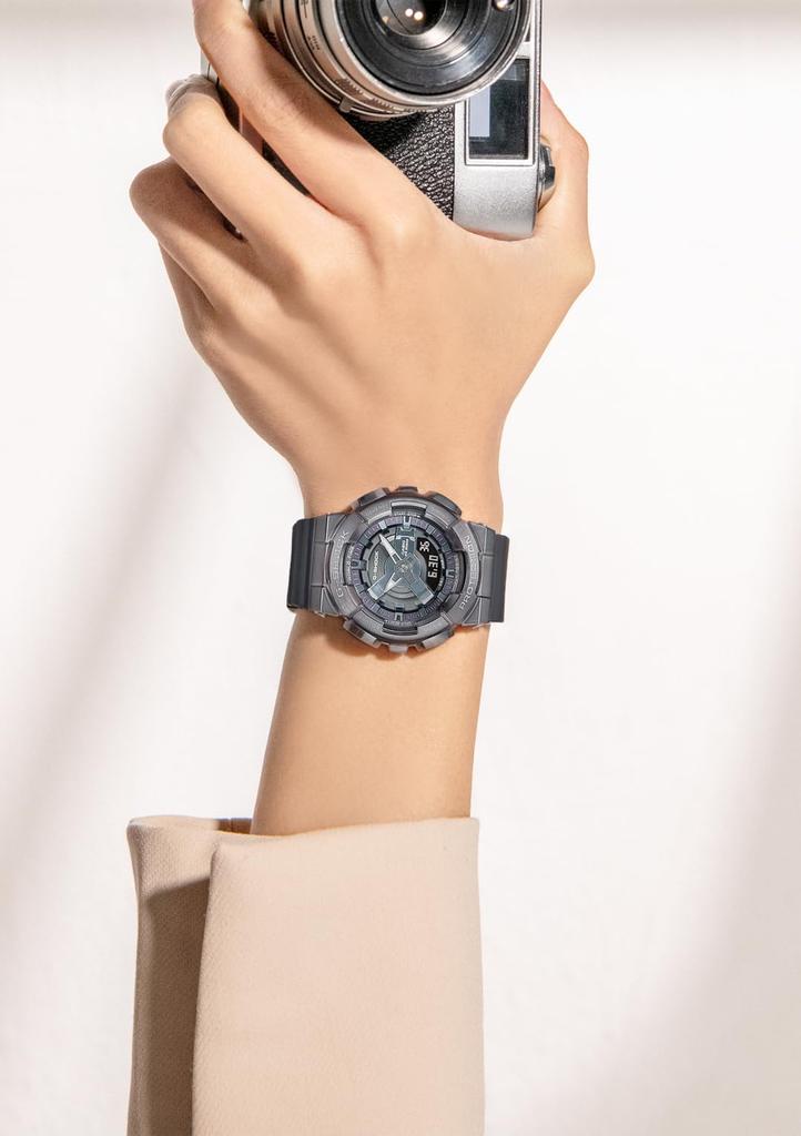 Watch Model Metal Covered Gray [Casio] G-Shock [] Mid-size GM-S110B-8AJF Women&#x27;s