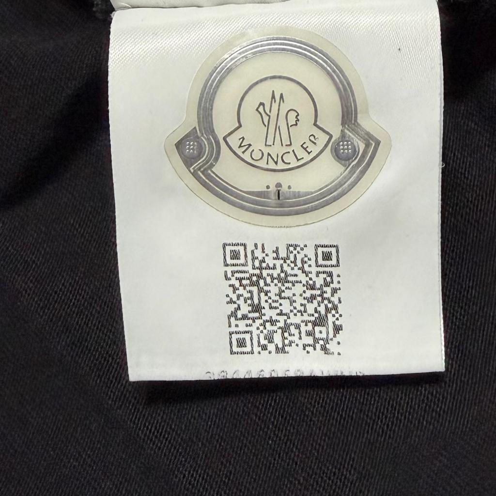 Moncler Футболка Черная Мужская Размер S Модель H10918C000128390T