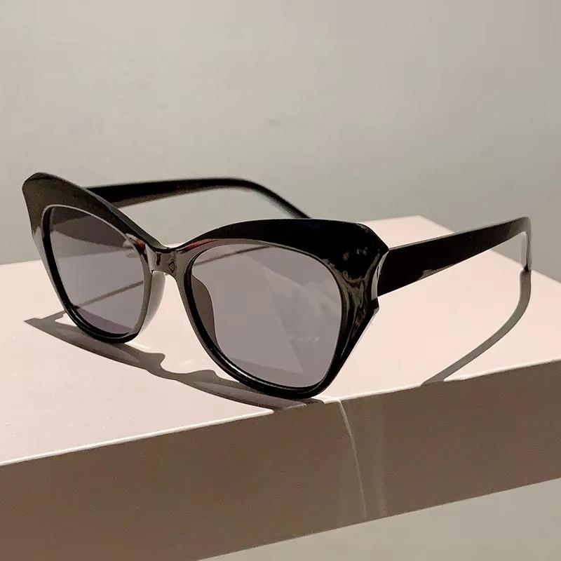 Солнцезащитные очки Cat Eye Vintage, женские брендовые дизайнерские модные градиентные солнцезащитные очки, женские ретро-зеркальные очки для улицы, солнцезащитные очки UV400