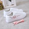 Fashion Women Casual White Shoes Breathable Embroidered Flower Casual Sneakers New Spring Autumn Fashion White Shoes Zapatos De Mujer