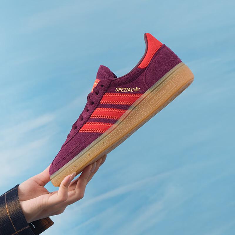 adidas Специальные женские низкие кроссовки