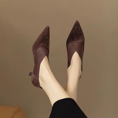 Поздний вечерний ветер Интернет-знаменитости в остроносых одинарных туфлях 2024 года, осенний взрыв, универсальная одинарная обувь, элегантные нескользящие высокие каблуки