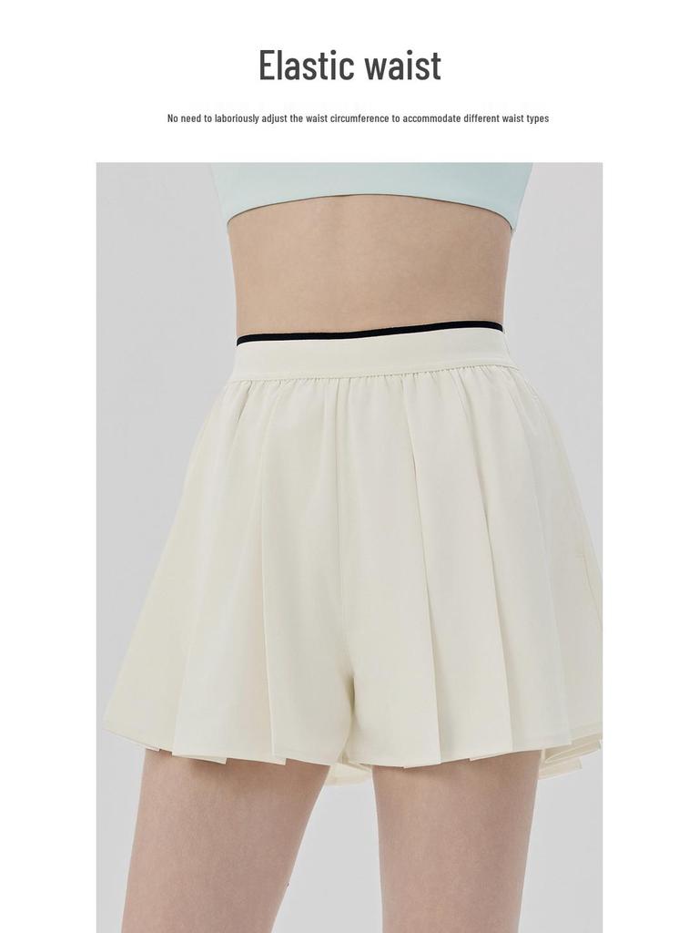 Pleated Women's Yoga Skort with Integrated Shorts and Pockets - Anti-Exposure Sportswear for Pilates.