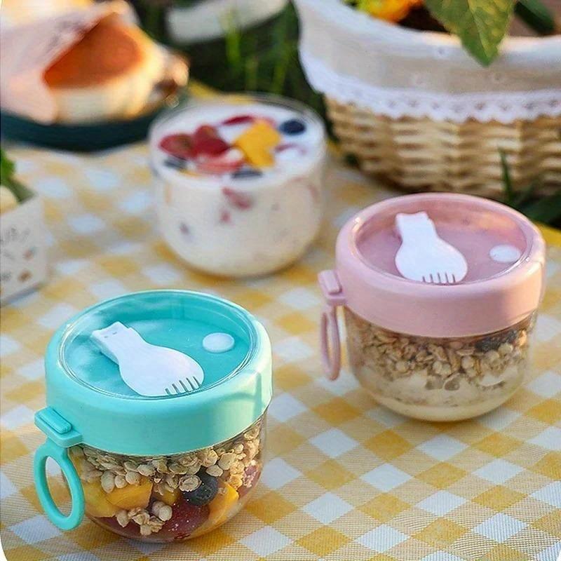600ml Oatmeal Cup Salad Cup Airtight Lid Thickened with Spoon Food Storage Portable Overnight Yogurt Milk Salad Breakfast Jar