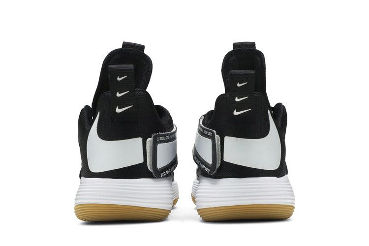 Женские кроссовки Nike React Hyperset Черный с Коричневой подошвой (Женский) Черный/Белый/Жевательная резинка Светло-коричневый