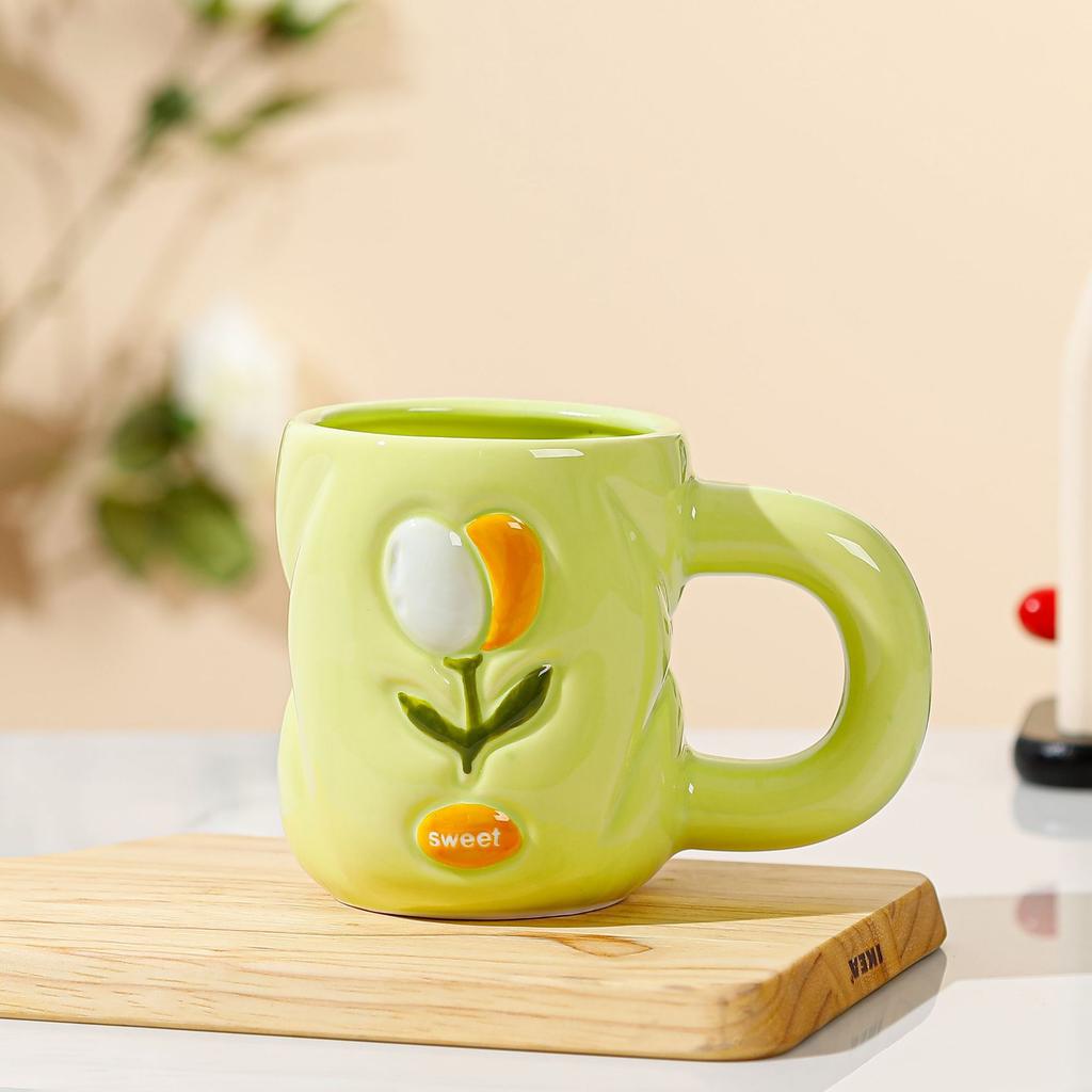 Small Fresh Small Flower Relief Three Dimensional Ceramic Cup for Girls' Office High Value Mug High Temperature Water Cup