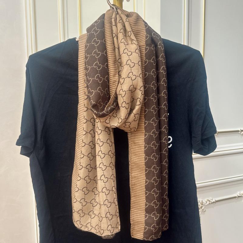 New Fashion Letter Polka Dot Printed Cotton and Linen Scarf Classic Autumn and Winter Warm Scarf Sunscreen Shawl