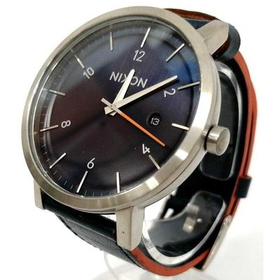 Used NIXON THE SENTRY SS Body Only