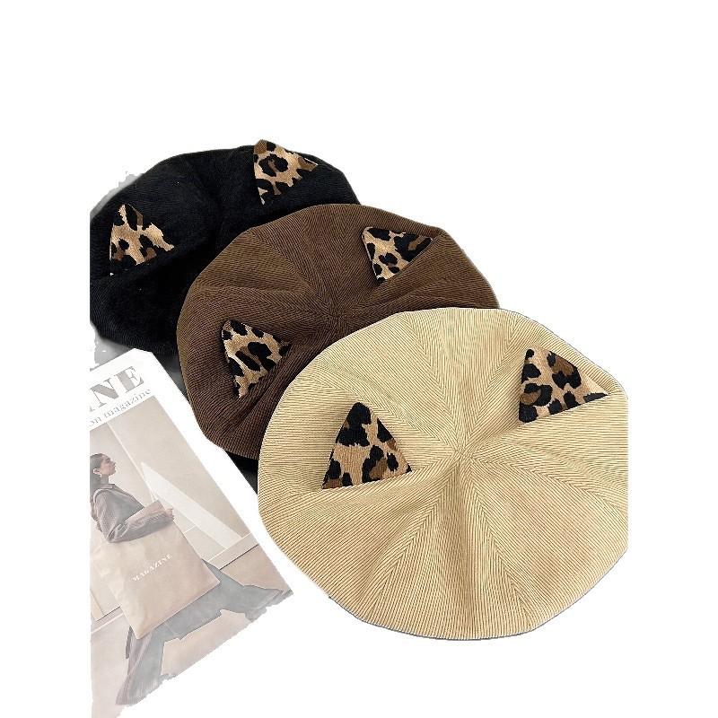 Cat ear corduroy octagonal hat for women, warm and versatile, makes the face look smaller