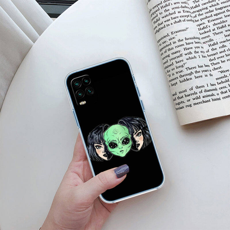 MH140 Space Alien UFO Phone Case for Motorola G34 G32 G31 G14 G15 G84 G62 E32 G24 G72 G71 G73 G85 G200 G60 G52 G51 G50 G42 G41 G32 G30
